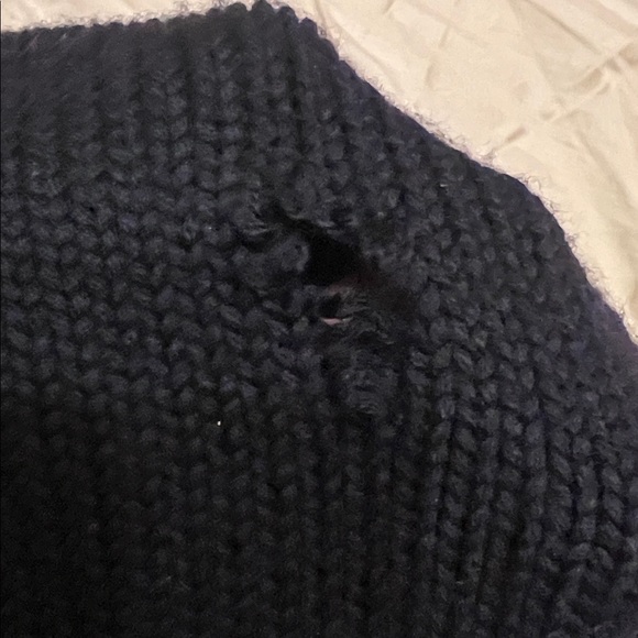 Polo merino wool crest sweater - Picture 10 of 10